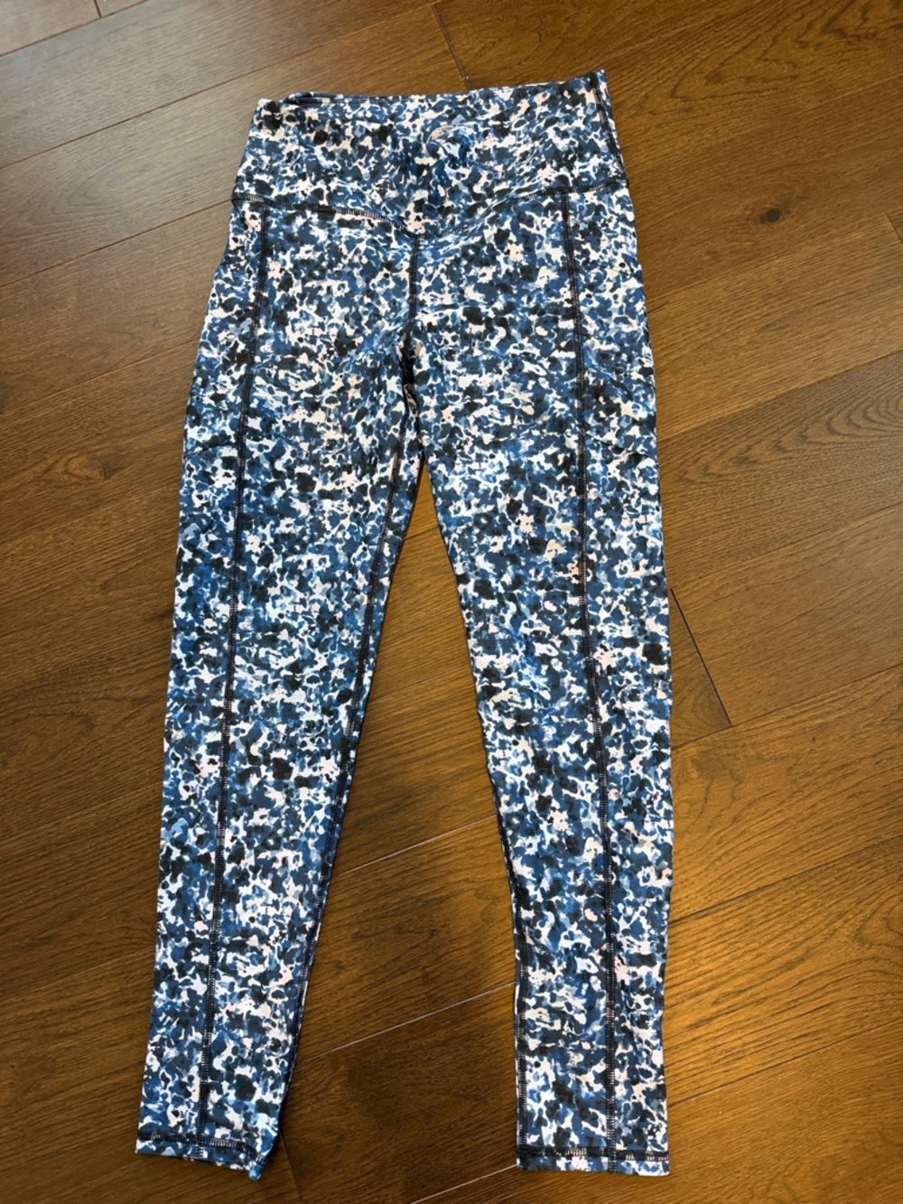 Vapor Apparel Blue Print Leggings Size Large - C40-031